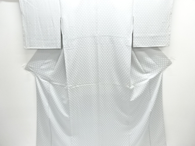 花菱模様織り出し色無地着物